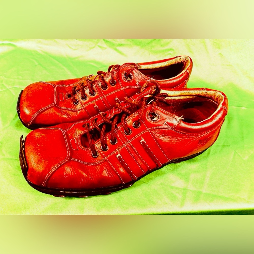 DR. Martens VINTAGE Men's Red Leather Casual